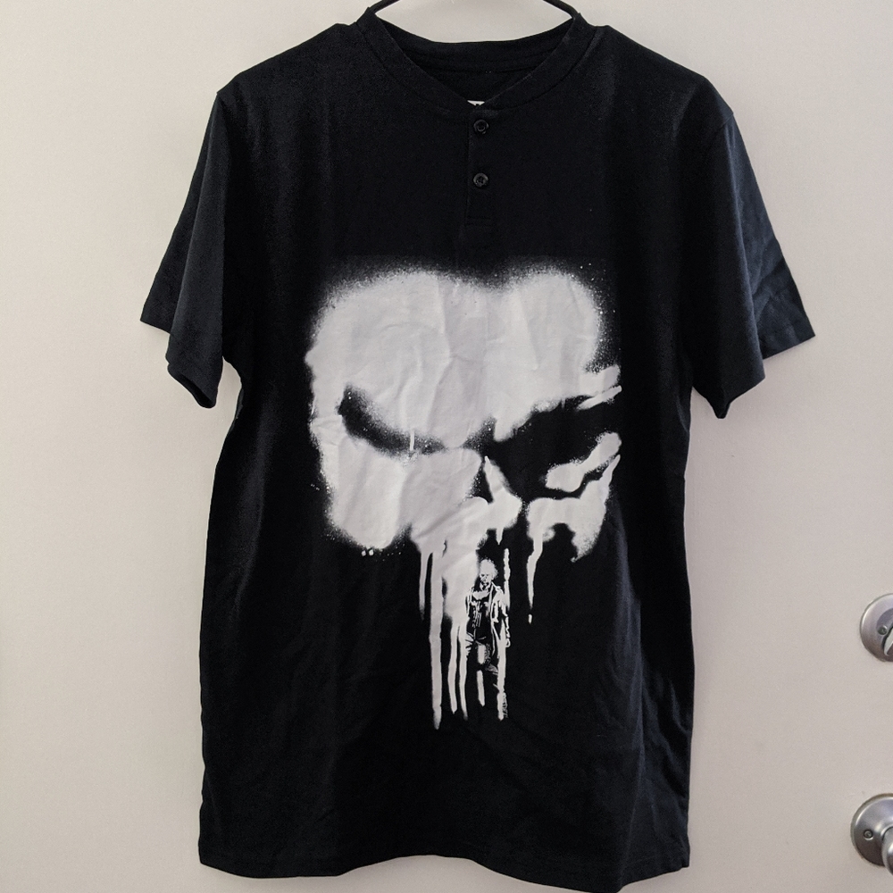 NWOT Marvel Punisher T-shirt